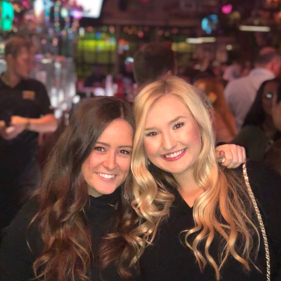 Meet your Posher, Avery - Picture 1 of 1